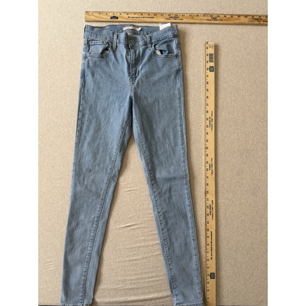 Levi's Woman's Super Skinny Light Wash Blue Jeans 26x30